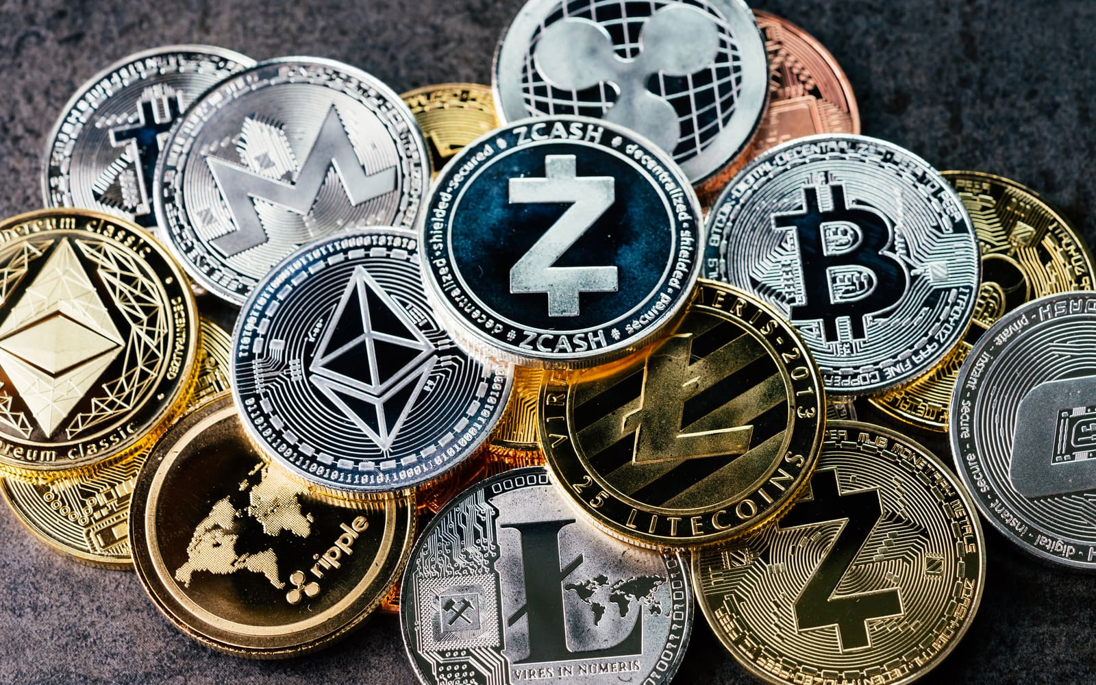 Dogecoin, Kryptowährungs- Reddit Communities steigen durch Krypto-Euphorie an