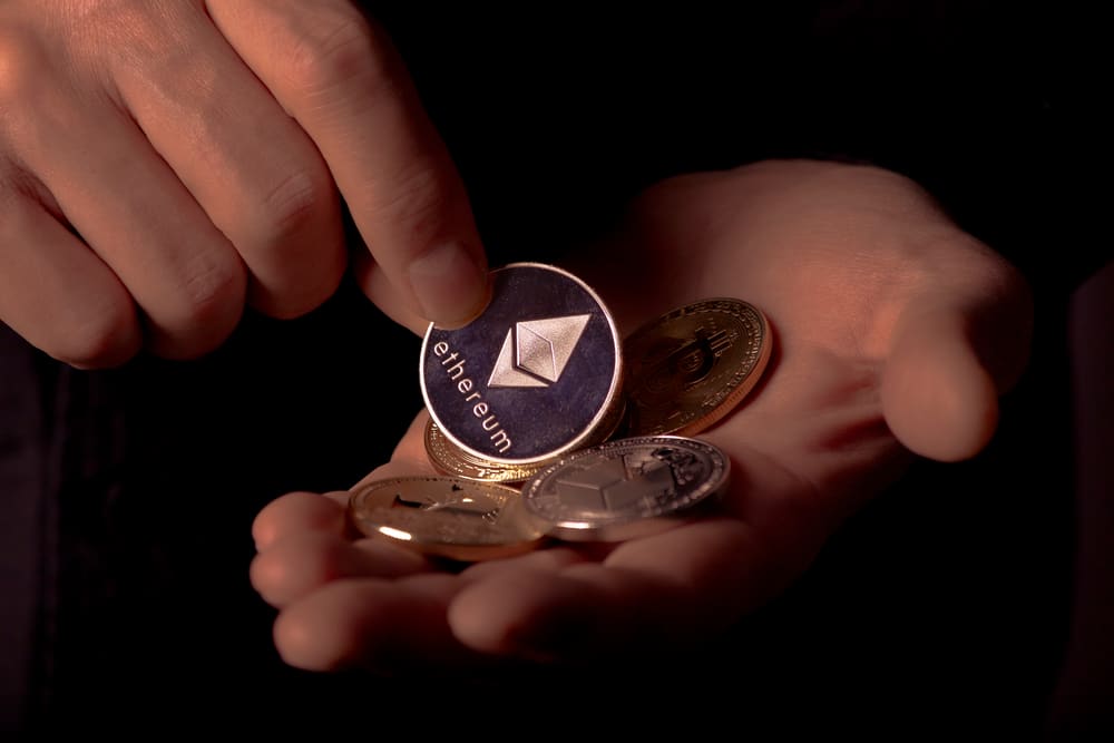 Der Preis von Bitcoin sinkt, während der Preis von Ether steigt